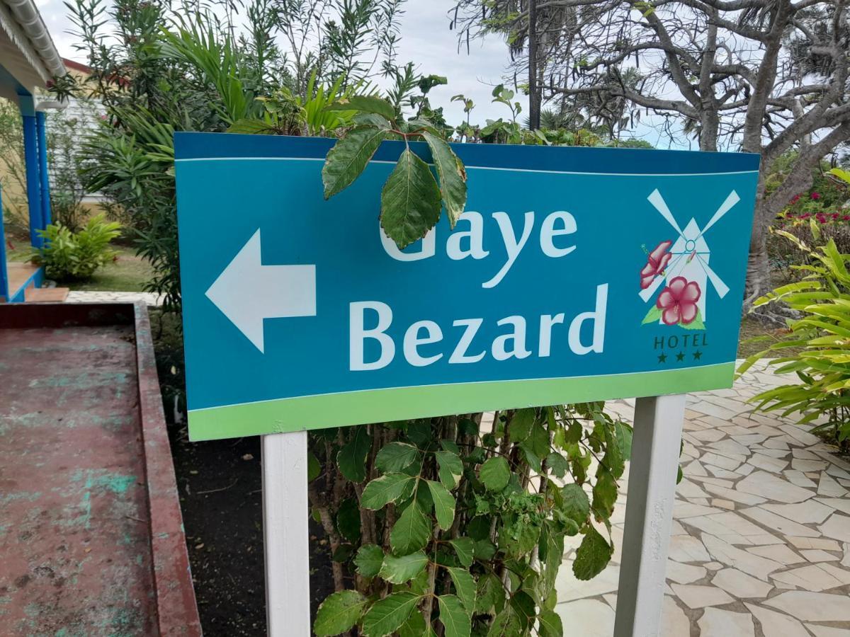 Au Village De Menard サン＝ルイ エクステリア 写真